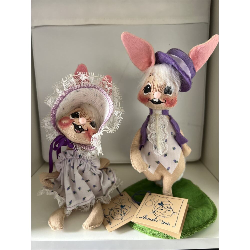 Vintage Annalee Easter Parade Dolls 1990 NWT Boy and Girl in purple 0615 0610